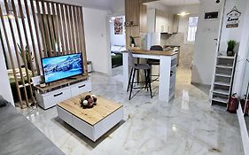 Acvi Lux - City Center By Seafront